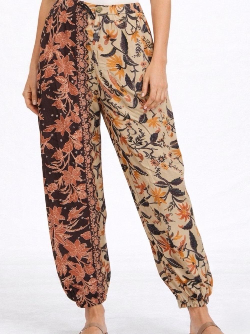 Floral mixed print Anthropologie Joggers (Size 14/L)